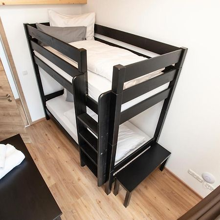 Ferienwohnungen "Zur Wally", Apartment Sauba Garmisch-Partenkirchen Esterno foto