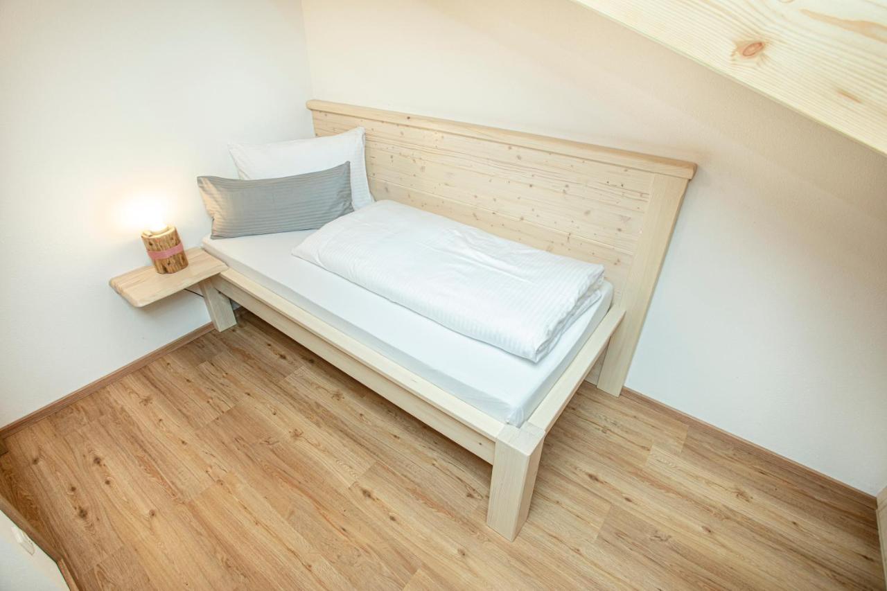 Ferienwohnungen "Zur Wally", Apartment Sauba Garmisch-Partenkirchen Esterno foto